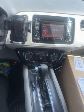 Lunar Silver Metallic 2019 Honda HR-V LX