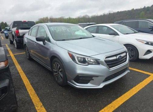 Ice Silver Metallic 2019 Subaru Legacy Base