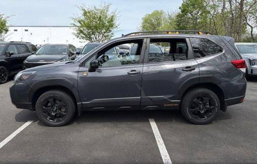 Magnetite Gray Metallic 2022 Subaru Forester Wilderness