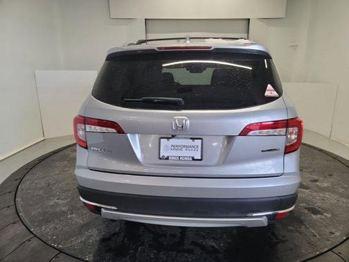 2019 Honda Pilot Touring 8-Passenger