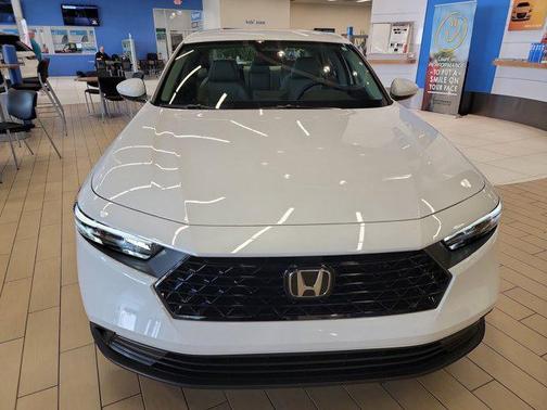 Platinum White Pearl 2026 Honda Accord LX 1.5T