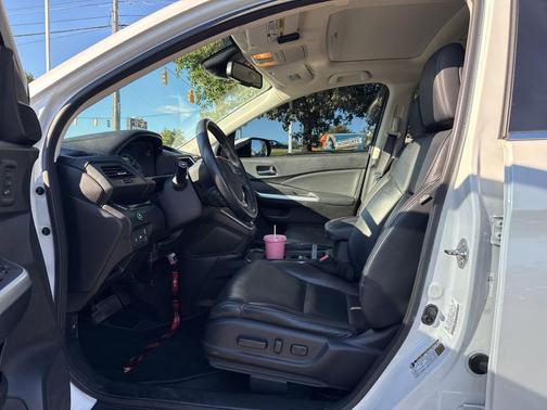 White Diamond Pearl 2015 Honda CR-V Touring