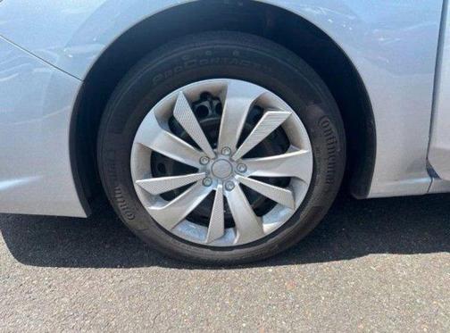 Ice Silver Metallic 2023 Subaru Impreza Base