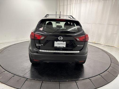 2017 Nissan Rogue Sport SV