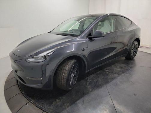 2025 Tesla Model Y Long Range Dual Motor All-Wheel Drive