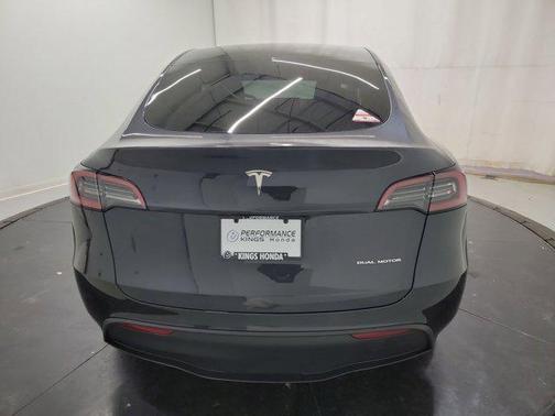 2025 Tesla Model Y Long Range Dual Motor All-Wheel Drive