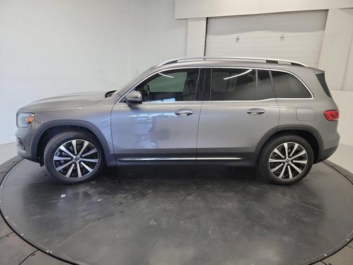 Mountain Grey Metallic 2021 Mercedes-Benz GLB 250 4MATIC