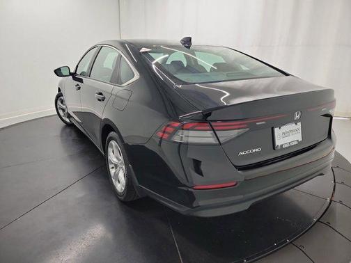 2023 Honda Accord LX 1.5T