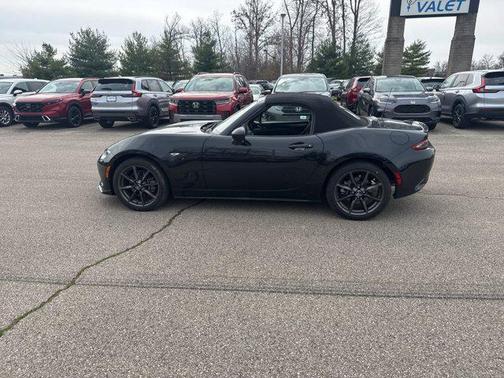 2017 Mazda MX-5 Miata Club