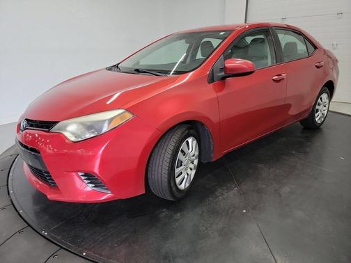 Barcelona Red Metallic 2016 Toyota Corolla LE