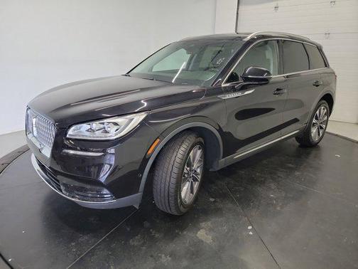 Infinite Black Metallic Clearcoat 2022 Lincoln Corsair Reserve