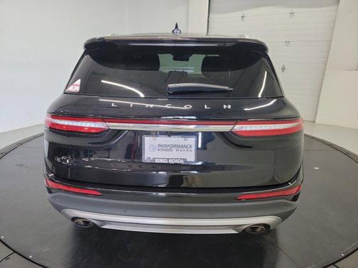 Infinite Black Metallic Clearcoat 2022 Lincoln Corsair Reserve