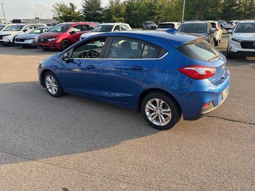 Kinetic Blue Metallic 2019 Chevrolet Cruze LT