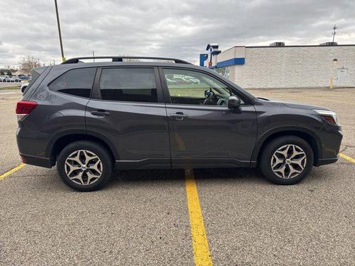 2020 Subaru Forester Premium