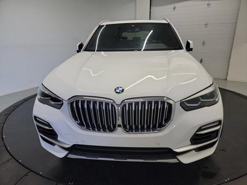 Alpine White 2021 BMW X5 xDrive40i