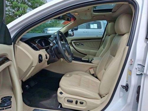 2019 Ford Taurus Limited