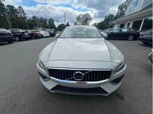 2019 Volvo S60 T5