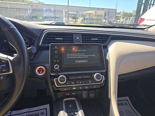 White 2019 Honda Insight Touring