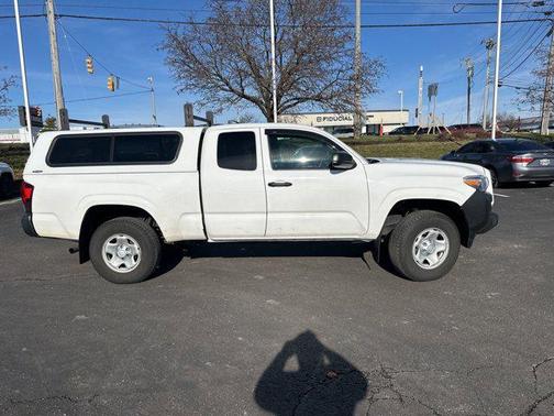 2019 Toyota Tacoma SR