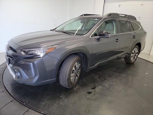 Magnetite Gray Metallic 2023 Subaru Outback Limited