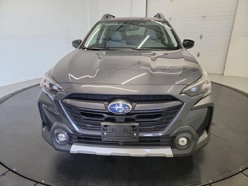 Magnetite Gray Metallic 2023 Subaru Outback Limited