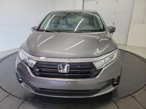 Modern Steel Metallic 2024 Honda Odyssey EX-L