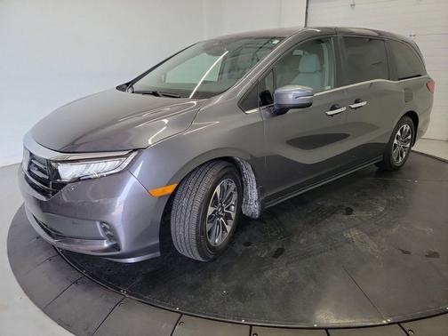 Modern Steel Metallic 2024 Honda Odyssey EX-L