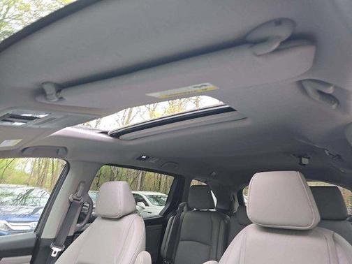 Modern Steel Metallic 2024 Honda Odyssey EX-L