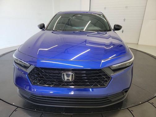 Still Night Pearl 2023 Honda Accord Hybrid Sport