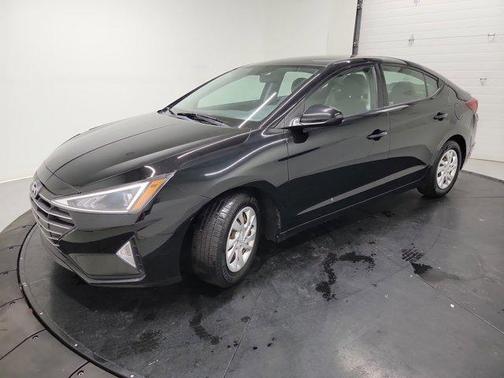 Phantom Black 2019 Hyundai ELANTRA SE