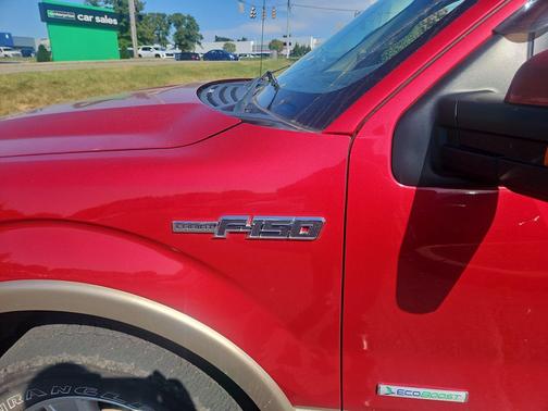 Red 2012 Ford F-150 XLT