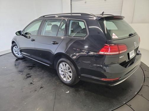 Deep Black Pearl 2019 Volkswagen Golf SportWagen TSI S