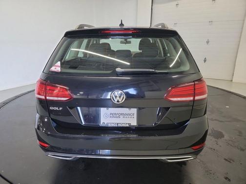 Deep Black Pearl 2019 Volkswagen Golf SportWagen TSI S