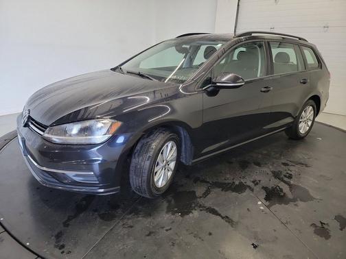 Deep Black Pearl 2019 Volkswagen Golf SportWagen TSI S