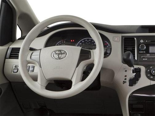 Silver Sky Metallic 2013 Toyota Sienna XLE