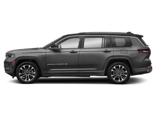 Baltic Gray Metallic Clearcoat 2022 Jeep Grand Cherokee L Overland