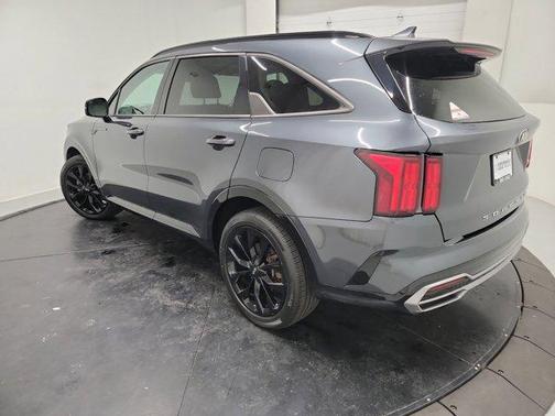 Gravity Grey 2021 Kia Sorento SX