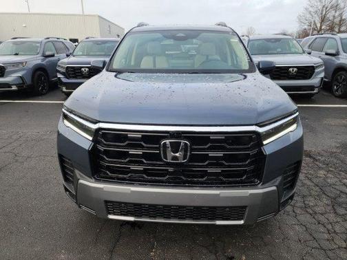 2026 Honda Pilot Touring 8-Passenger