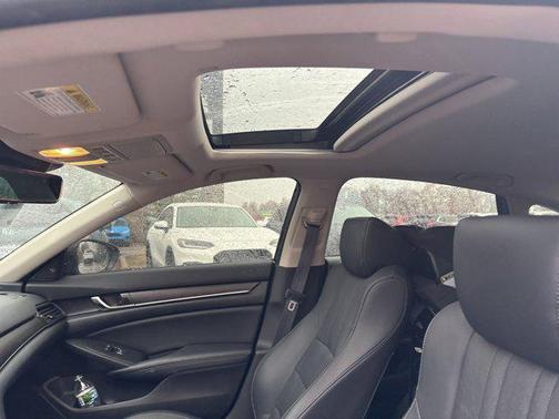 2021 Honda Accord Hybrid Touring