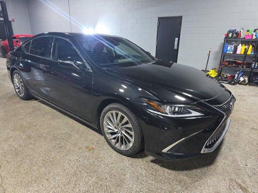 2019 Lexus ES 350 Luxury