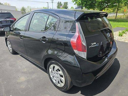 2015 Toyota Prius c One