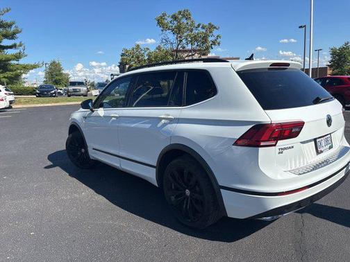 2021 Volkswagen Tiguan 2.0T SE R-Line Black 4MOTION