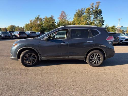 Arctic Blue Metallic 2016 Nissan Rogue SL