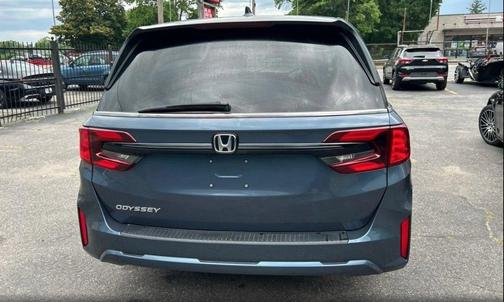 Smoke Blue Pearl 2025 Honda Odyssey EX-L