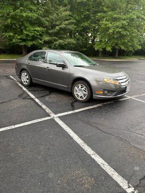 Sterling Gray Metallic 2011 Ford Fusion SE