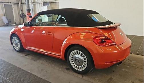 Orange Metallic 2016 Volkswagen Beetle 1.8T