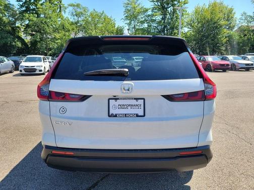 Platinum White Pearl 2026 Honda CR-V LX AWD