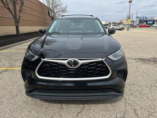 2022 Toyota Highlander L