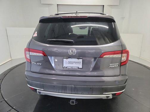 2019 Honda Pilot Touring 8-Passenger