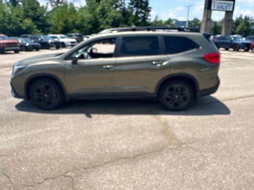 Autumn Green Metallic 2023 Subaru Ascent Onyx Edition Limited 7-Passenger
